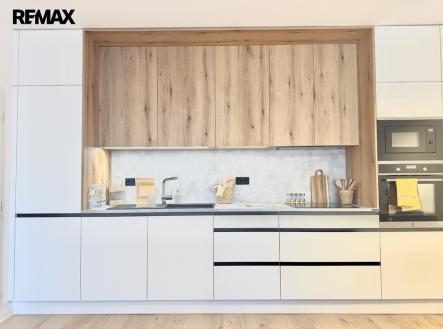 Prodej bytu, 2+kk, 64 m²