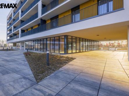 Pronájem obchodní prostor, 199 m²