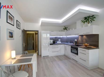 Pronájem bytu, 2+kk, 57 m²