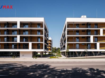 Pronájem bytu, 3+kk, 82 m²