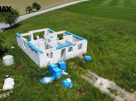 Prodej pozemku pro bydlení, 1 208 m²