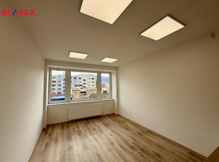 Pronájem kanceláře, 22 m²