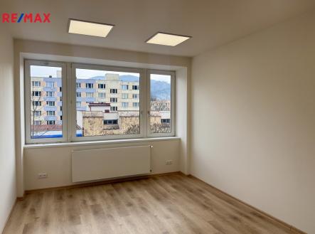 Pronájem kanceláře, 22 m²