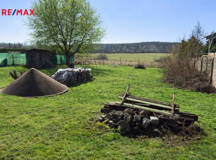 Pronájem pozemku, zahrada, 751 m²