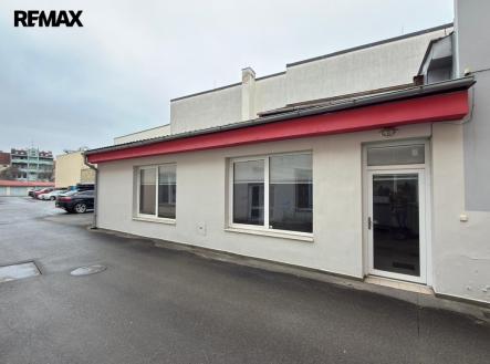 Pronájem obchodní prostor, 84 m²