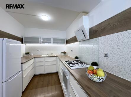 Prodej bytu, 4+kk, 80 m²