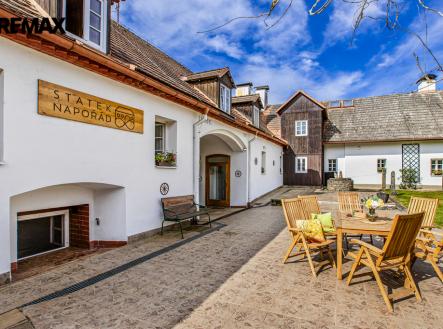 Prodej hotel, 804 m²