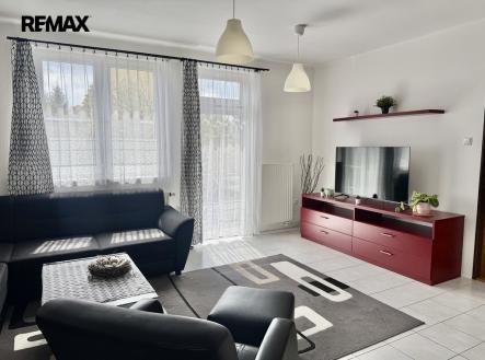 Pronájem bytu, 4+kk, 93 m²