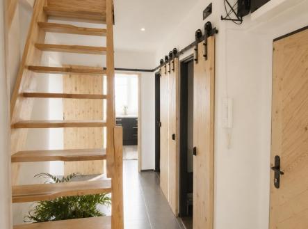 Pronájem bytu, 5+1, 103 m²