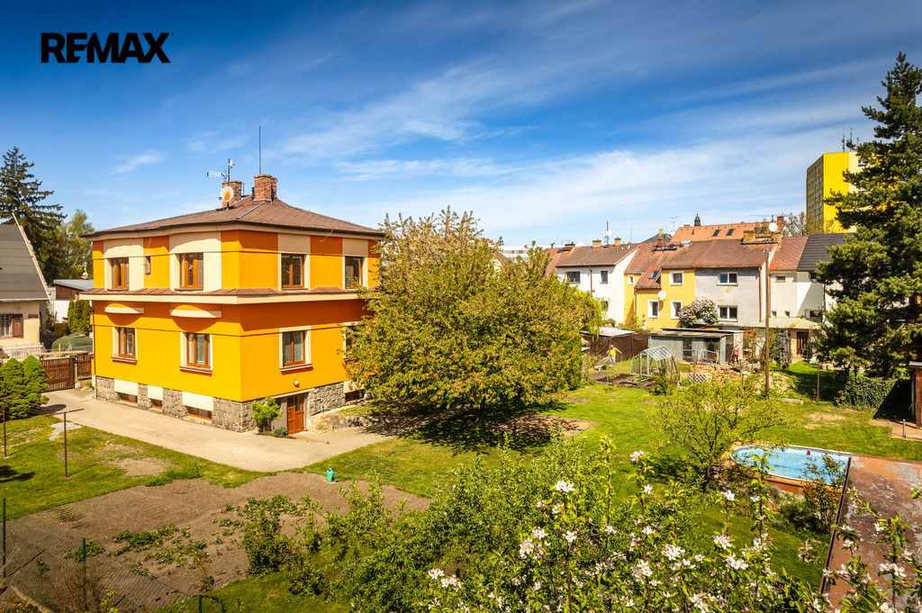 26-04-28-cb-bozeny-nemcove-pozemek-foto-27.jpg