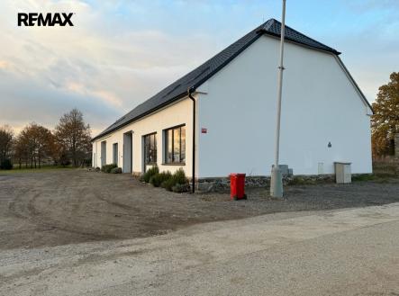 Pronájem skladu, 200 m²
