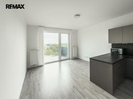 Pronájem bytu, 1+kk, 38 m²