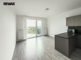 Pronájem bytu, 1+kk, 38 m²