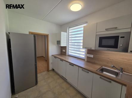 Pronájem bytu, 3+1, 73 m²