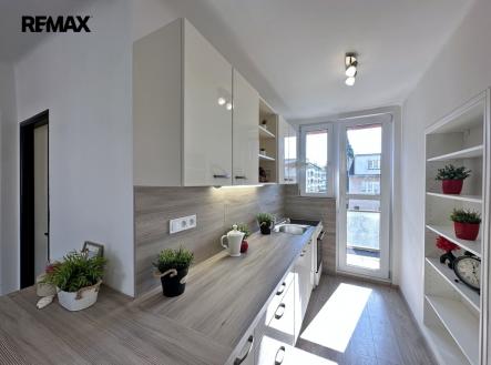 Prodej bytu, 3+kk, 72 m²