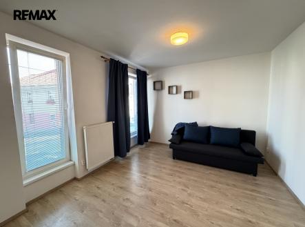 Pronájem bytu, 1+kk, 23 m²