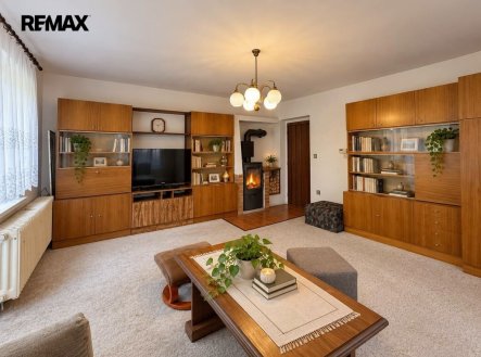 Prodej domu/vily, 253 m², Bujanov – náhled fotky 2