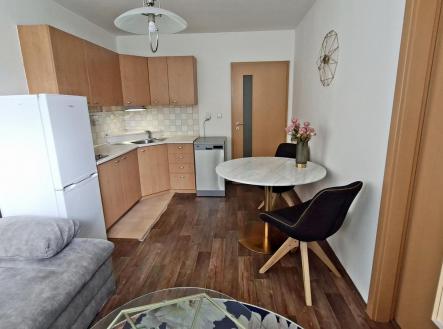Pronájem bytu, 2+kk, 39,3 m²
