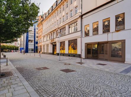 Pronájem obchodní prostor, 258 m²