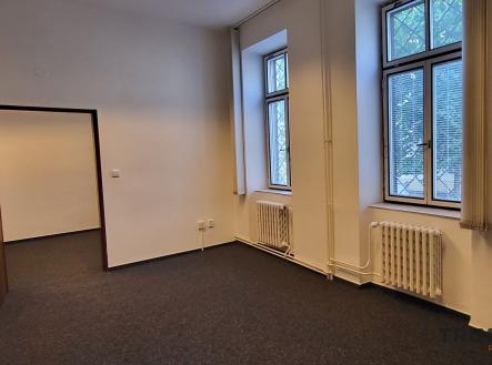Pronájem kanceláře, 34 m²