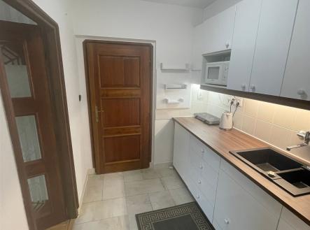 Pronájem bytu, 1+kk, 30 m²