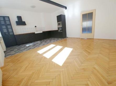 Pronájem bytu, 3+kk, 100 m²