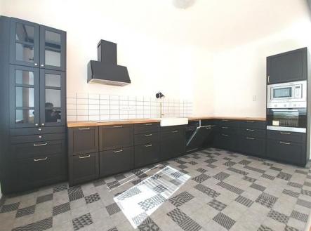 Pronájem bytu, 3+kk, 100 m²