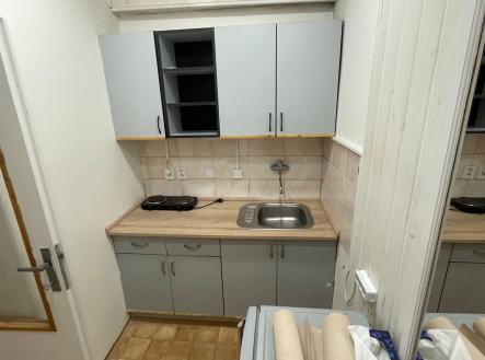 Pronájem bytu, 1+kk, 33 m²