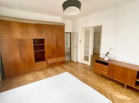 Pronájem bytu, 3+1, 92 m²