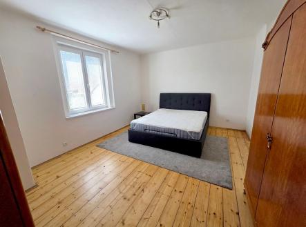 Pronájem domu/vily, 80 m²