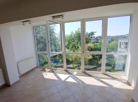 Pronájem bytu, 4+kk, 110 m²