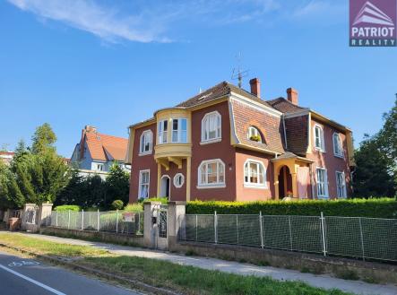 Prodej - dům/vila, 300 m²