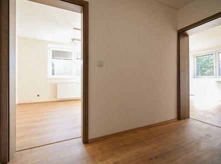 Pronájem bytu, 2+1, 57 m²