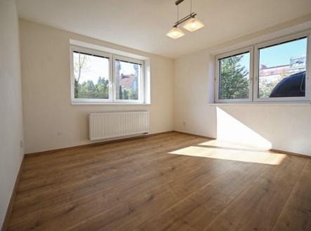 Pronájem bytu, 2+1, 57 m²