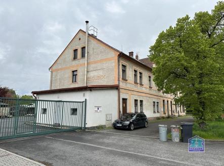 Prodej komerčního objektu, výroba, 2 500 m²