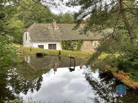 Prodej - historický objekt, 820 m²