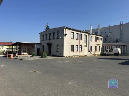 Prodej komerčního objektu, sklad, 9 135 m²