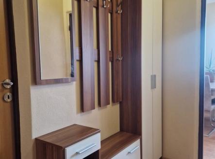 Pronájem bytu, 1+1, 38 m²