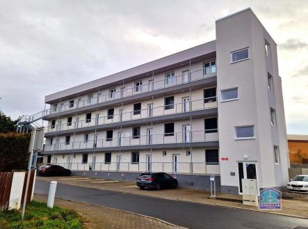 Pronájem bytu, 2+kk, 61 m²