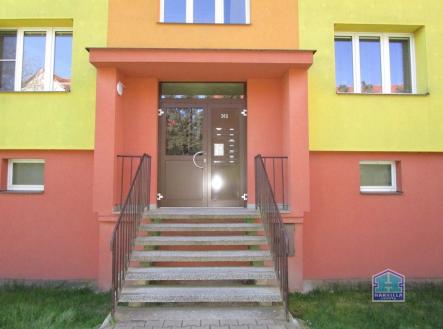 Pronájem bytu, 2+1, 58 m²