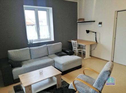 Pronájem bytu, 2+1, 55 m²