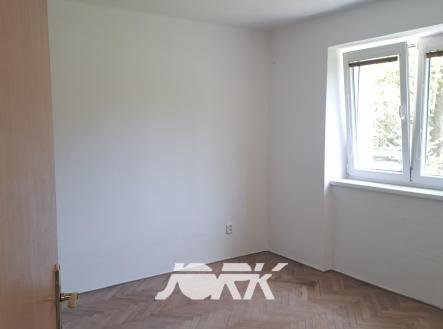 Pronájem bytu, 2+1, 60 m²