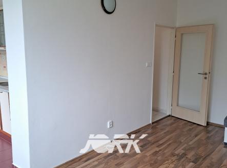 Pronájem bytu, 1+1, 39 m²