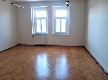 Pronájem kanceláře, 137 m²