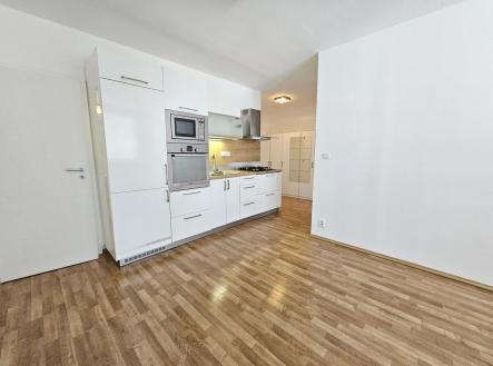 Pronájem bytu, 2+kk, 44 m²