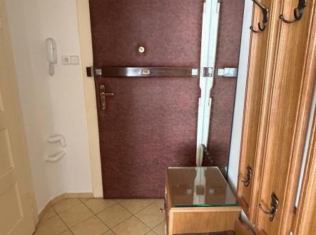 Pronájem bytu, 1+kk, 28 m²