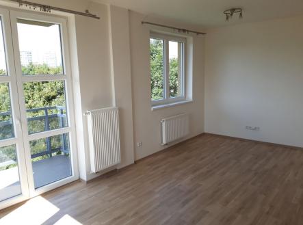 Pronájem bytu, 1+kk, 33 m²
