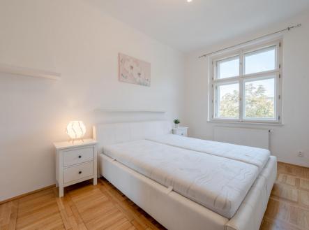 Pronájem bytu, 3+kk, 70 m²