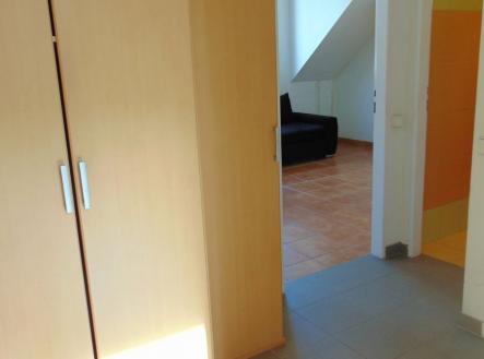 Pronájem bytu, 1+kk, 32 m²