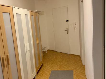 Pronájem bytu, 2+1, 74 m²